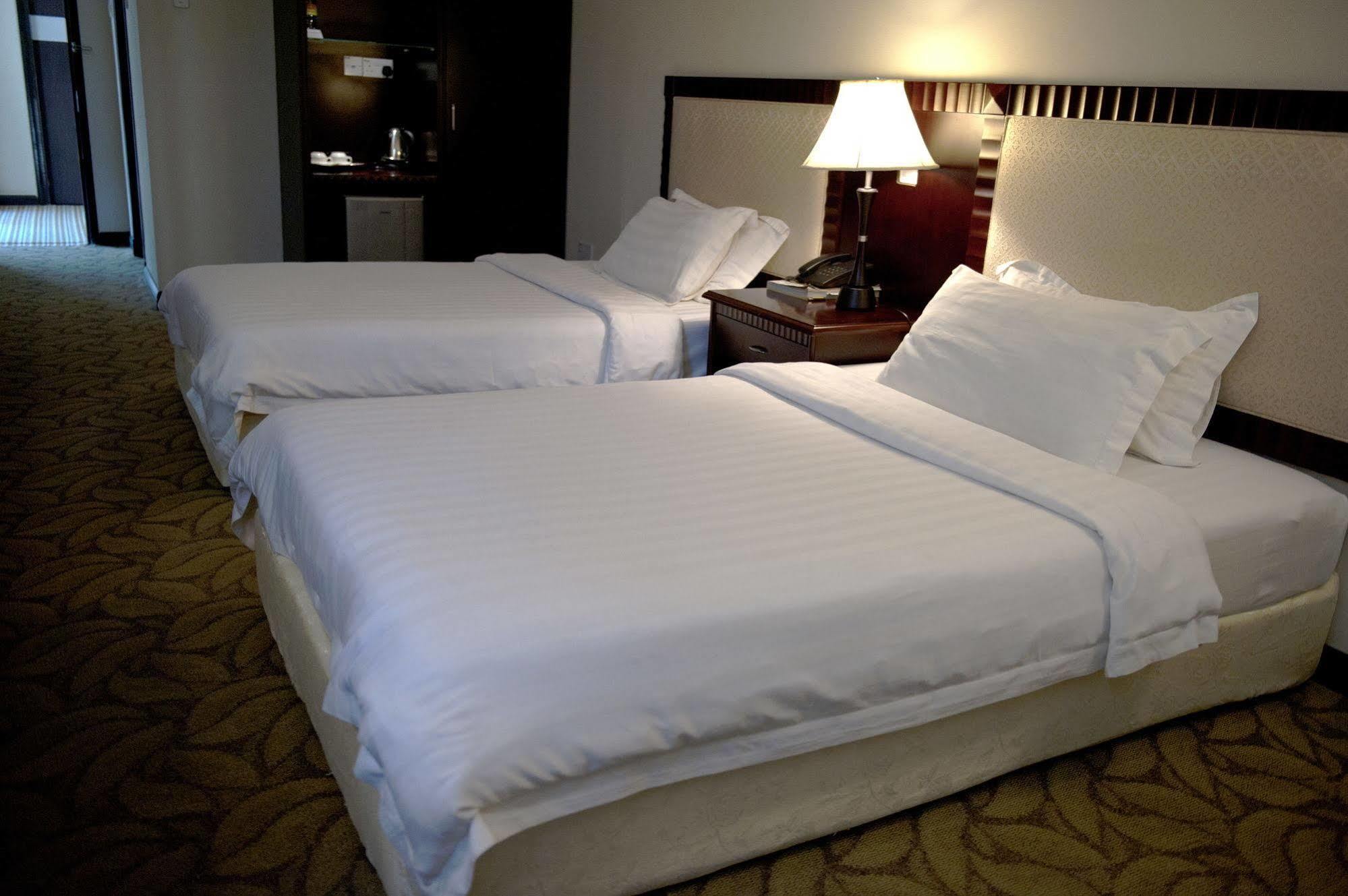 Palm Garden Hotel Brunei Bandar Seri Begawan Eksteriør bilde